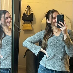 Meet your Posher, Alanna